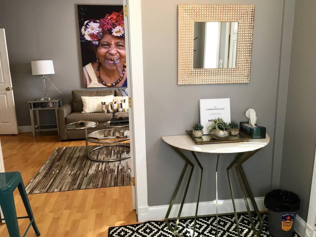 ~*30Min To Downtown*~ The Cosmopolitan Villa Boston Bagian luar foto