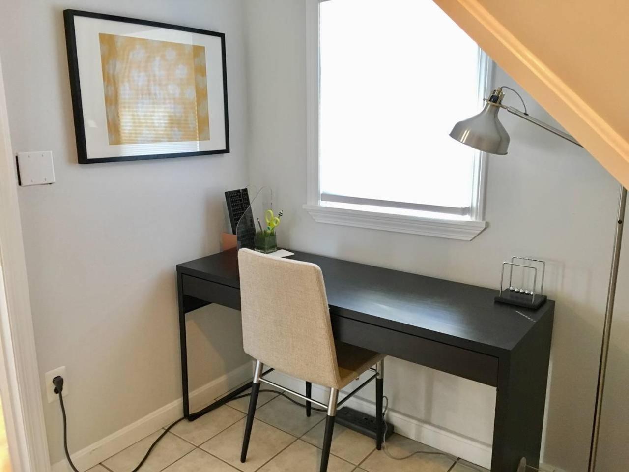 ~*30Min To Downtown*~ The Cosmopolitan Villa Boston Bagian luar foto